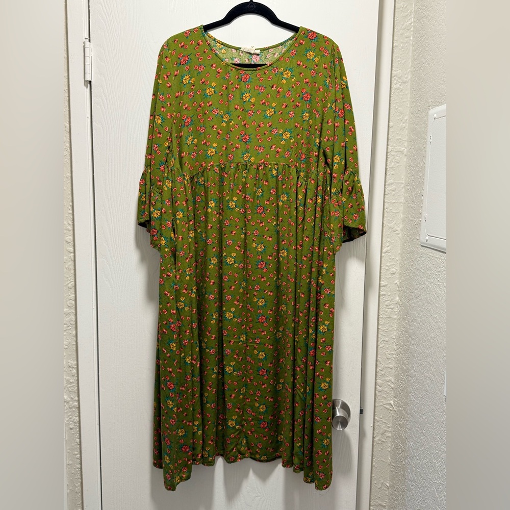 Easel Olive Floral Long Bell Sleeve Dress Large size Los Angeles
